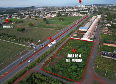 ÁREA DE 4 MIL METROS