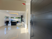 Casa de alto padrão